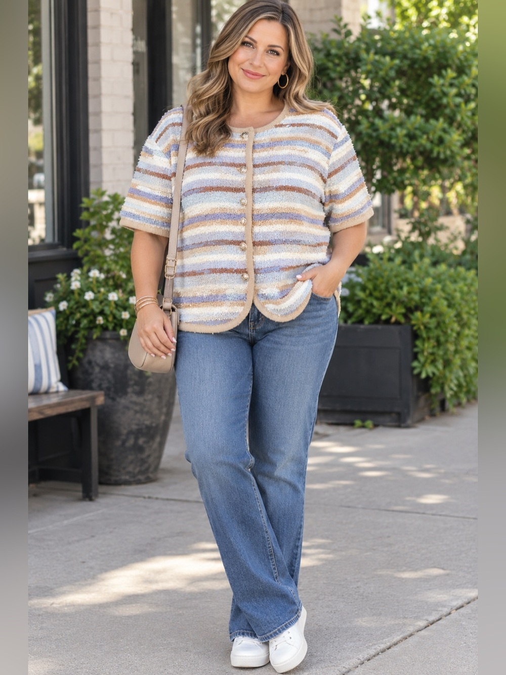 Nine West Women’s Botton down short sleeve striped textured cardigan.